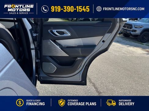 Used 2019 Land Rover Range Rover Velar R-Dynamic SE AWD/4WD image 12