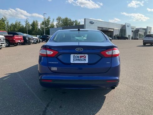 Used 2016 Ford Fusion SE FWD image 25