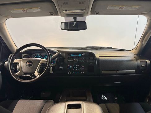 Used 2011 GMC Sierra 3500 SLE w/ SLE Preferred Package image 12