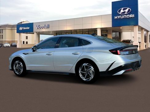 New 2025 Hyundai Sonata SEL image 4