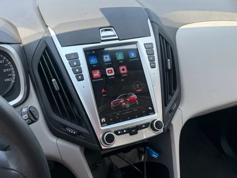 Used 2010 Chevrolet Equinox LS FWD image 19