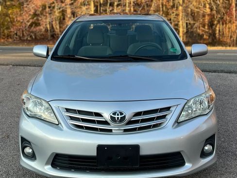 Used 2013 Toyota Corolla LE Special Edition image 21