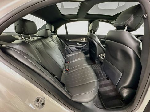 Used 2022 Mercedes-Benz E 350 Sedan image 30