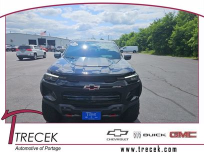 Used 2025 Chevrolet Colorado ZR2 w/ Technology Package