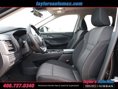 Used 2025 Nissan Rogue SV AWD/4WD image 5