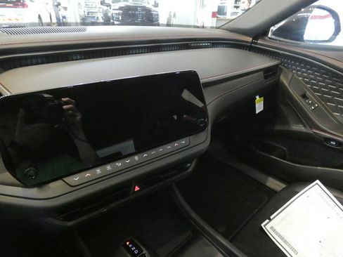 New 2026 Dodge Charger R/T AWD/4WD image 10