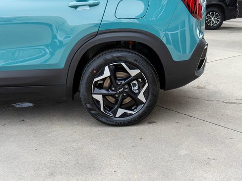 New 2026 Kia Seltos EX AWD/4WD image 28