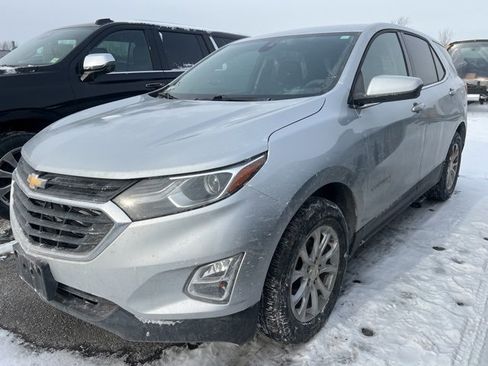 Used 2020 Chevrolet Equinox LT image 1