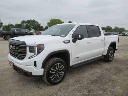 New 2026 GMC Sierra 1500 AT4 w/ AT4 Premium Package AWD/4WD image 12