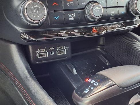 Certified 2025 Dodge Durango R/T AWD/4WD image 16