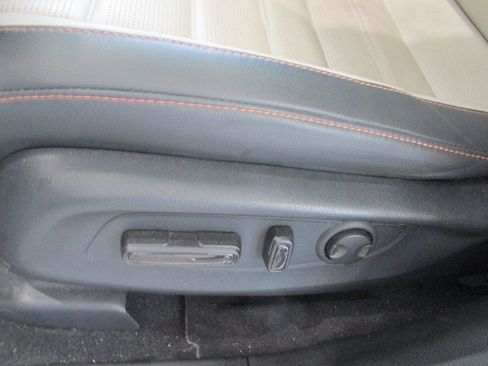 Used 2023 Honda CR-V Sport Touring image 29