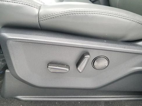 New 2026 Ford Expedition Max Active image 14