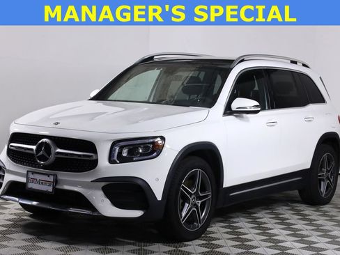 Used 2022 Mercedes-Benz GLB 250 4MATIC image 3