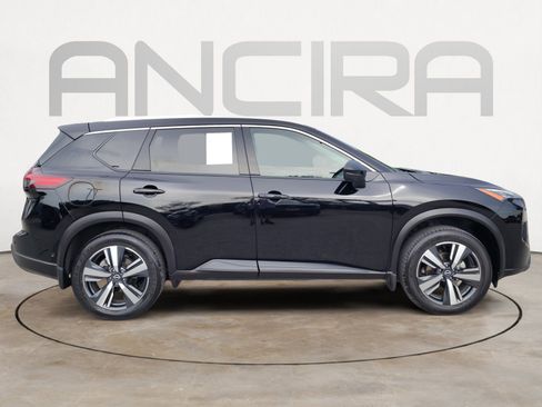 Certified 2024 Nissan Rogue SL w/ SL Premium Package FWD image 15