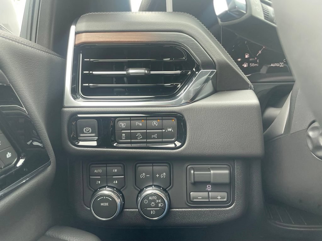 New 2026 GMC Yukon Denali w/ Advanced Technology Package AWD/4WD image 12
