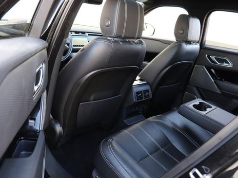 Used 2020 Land Rover Range Rover Velar R-Dynamic S image 18
