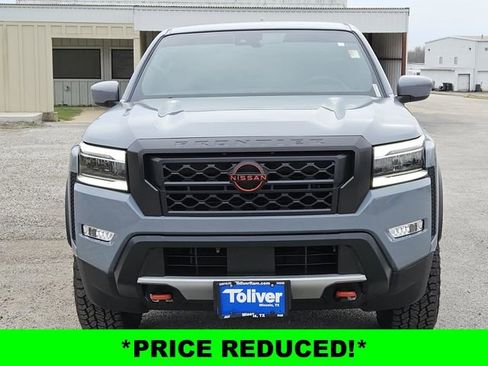 Used 2024 Nissan Frontier Pro-X image 3