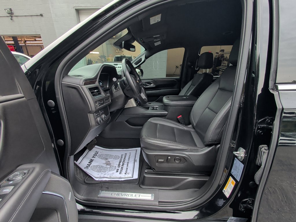Used 2023 Chevrolet Tahoe LT AWD/4WD image 10