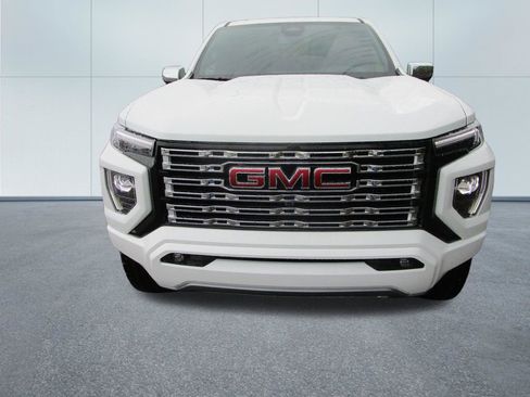 New 2026 GMC Canyon Denali AWD/4WD image 4