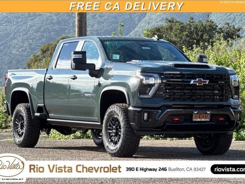 New 2026 Chevrolet Silverado 2500 ZR2 AWD/4WD image 1