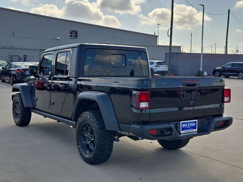 Used 2023 Jeep Gladiator Sport w/ Off Road Group AWD/4WD image 6