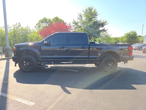 Used 2020 Ford F350 Lariat AWD/4WD image 4