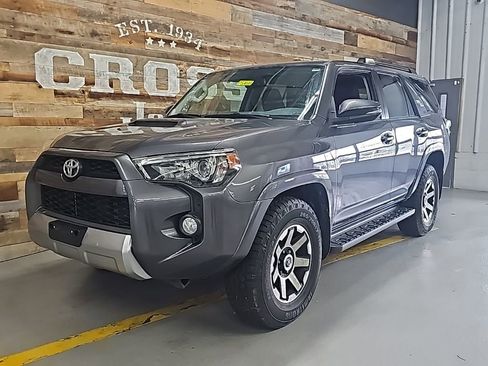 Used 2019 Toyota 4Runner TRD Off-Road Premium image 2