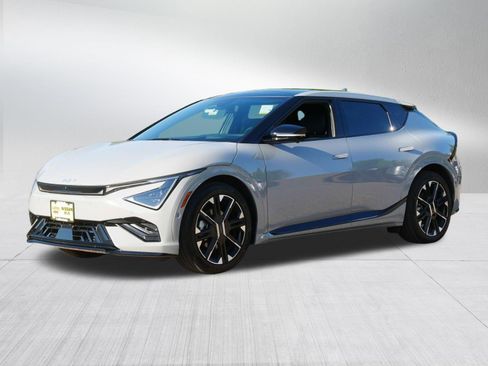 Certified 2025 Kia EV6 GT-Line AWD/4WD image 3