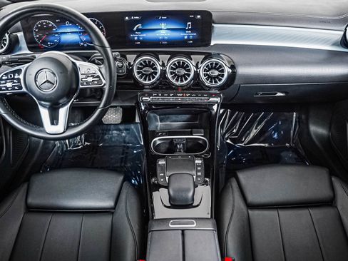 Certified 2023 Mercedes-Benz CLA 250 image 12