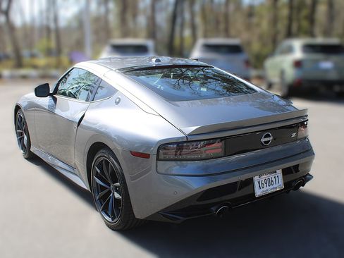 Used 2024 Nissan Z Performance w/ Floor Mat Package image 7