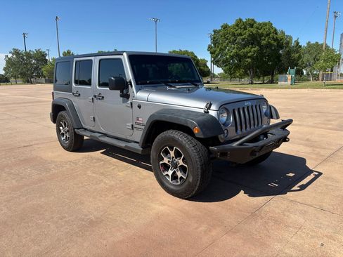 Used 2016 Jeep Wrangler Unlimited Sport w/ Quick Order Package 24S AWD/4WD image 29