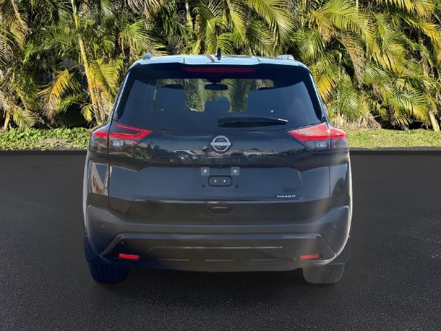 Used 2023 Nissan Rogue SV w/ SV Premium B Package FWD image 6
