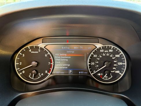 Used 2024 Nissan Altima 2.5 SV FWD image 69