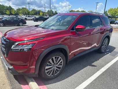 Used 2023 Nissan Pathfinder SL w/ SL Premium Package