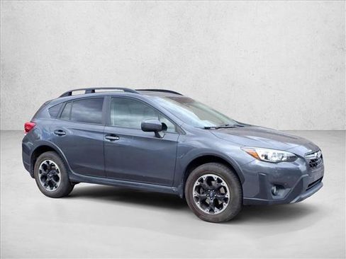 Used 2021 Subaru Crosstrek 2.0i Premium w/ Moonroof Package AWD/4WD image 10