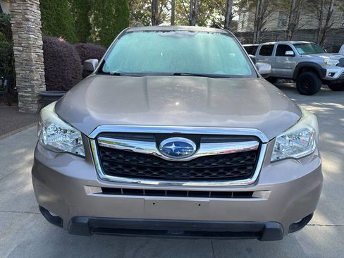 Used 2015 Subaru Forester 2.5i Limited w/ Popular Package #2 AWD/4WD image 8