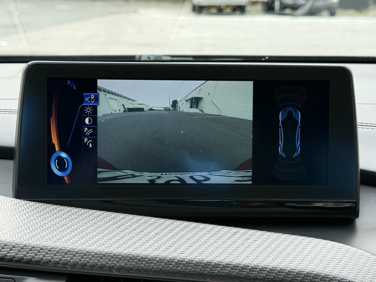 Used 2017 BMW i8 AWD/4WD image 11