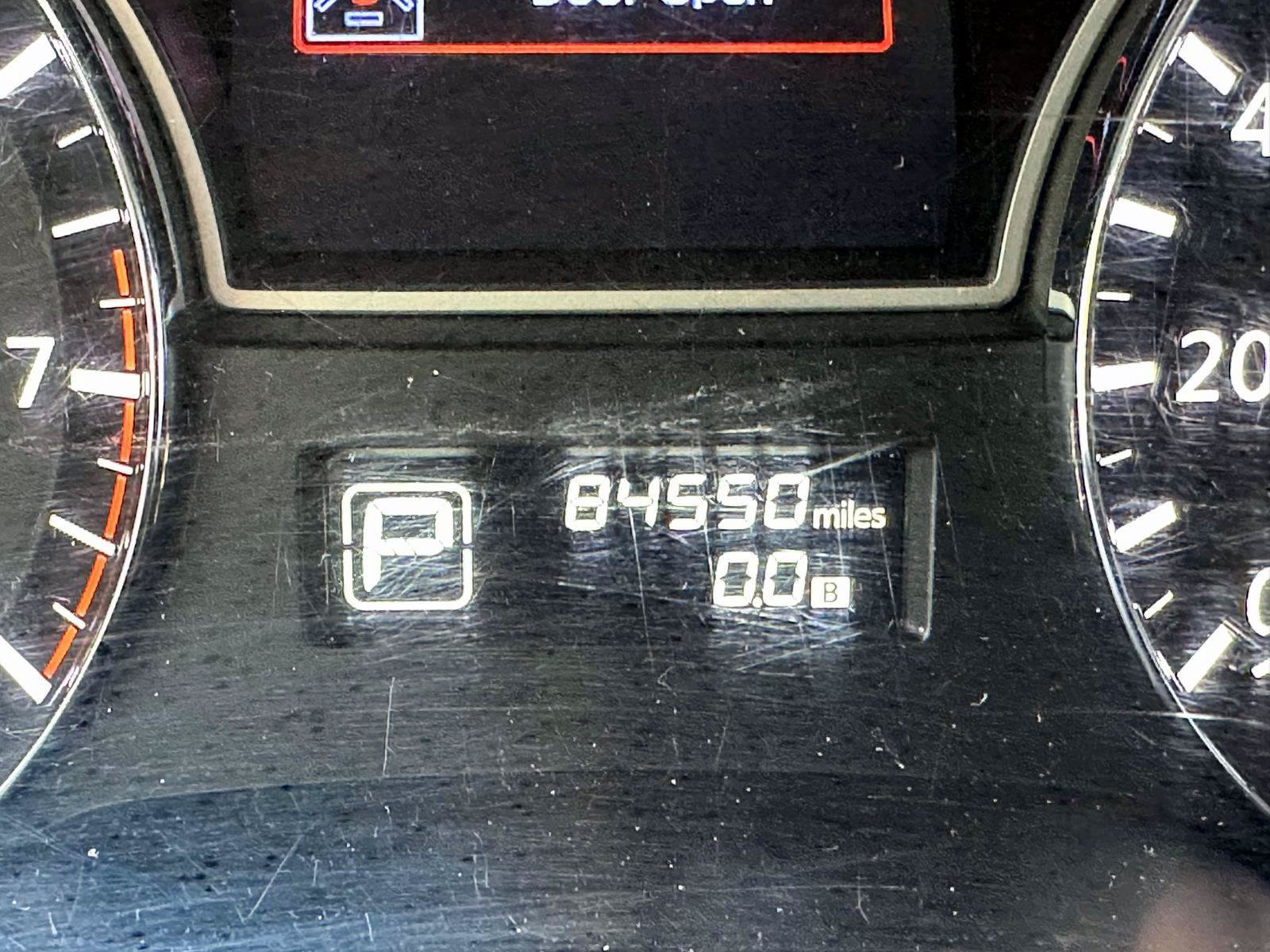 Used 2015 Nissan Pathfinder SV w/ Cargo Package FWD image 33