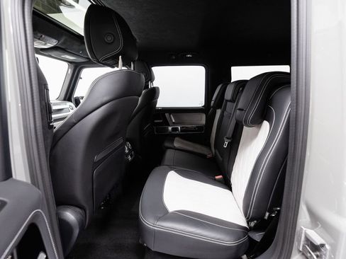 Used 2021 Mercedes-Benz G 550 image 25