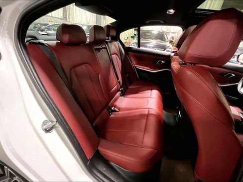 Used 2024 BMW 330i xDrive 330i xDrive w/ Convenience Package image 20