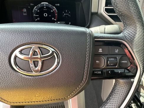 Used 2024 Toyota Tundra Limited AWD/4WD image 26