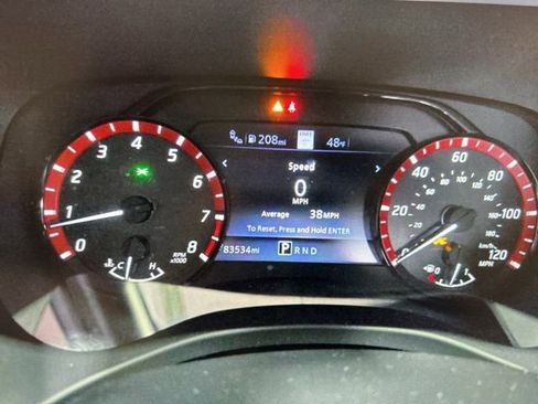 Used 2022 Nissan Frontier Pro-X image 5