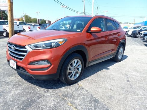 Used 2017 Hyundai Tucson SE w/ SE Popular Package 02 AWD/4WD image 1