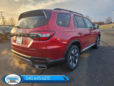 New 2026 Honda Pilot Touring image 5