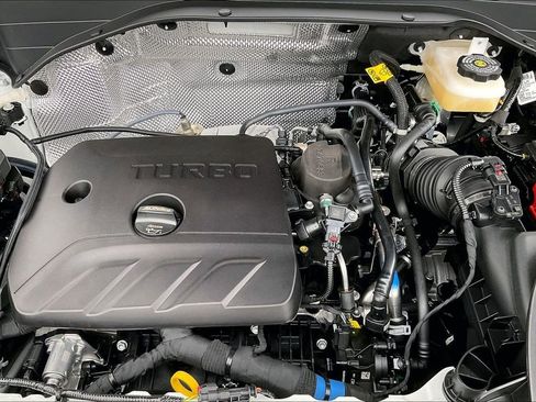 New 2026 Chevrolet TrailBlazer RS w/ Convenience Package image 12