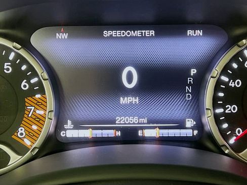 Used 2023 Jeep Renegade Trailhawk image 15