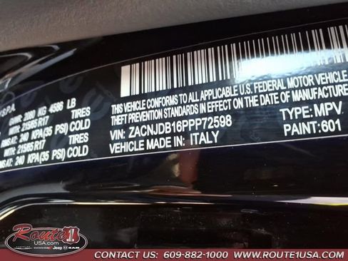 Used 2023 Jeep Renegade Latitude AWD/4WD image 36