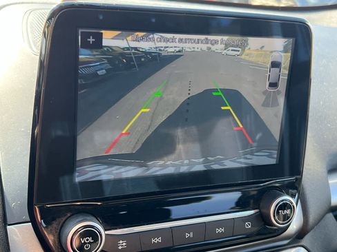 Used 2019 Ford EcoSport SE w/ SE Convenience Package image 18