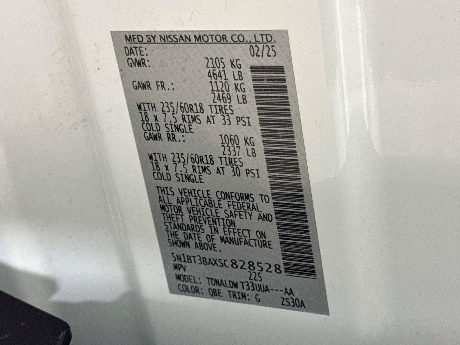 Used 2025 Nissan Rogue SV FWD image 28