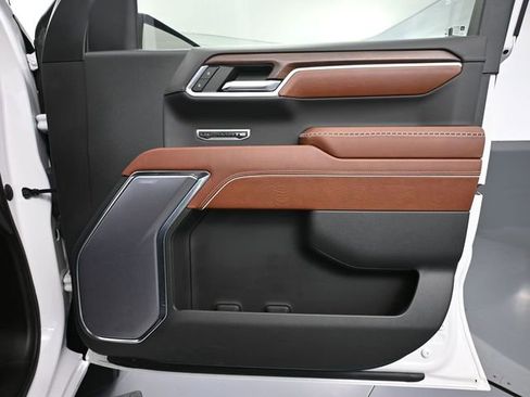 Used 2023 GMC Sierra 1500 Denali Ultimate image 55